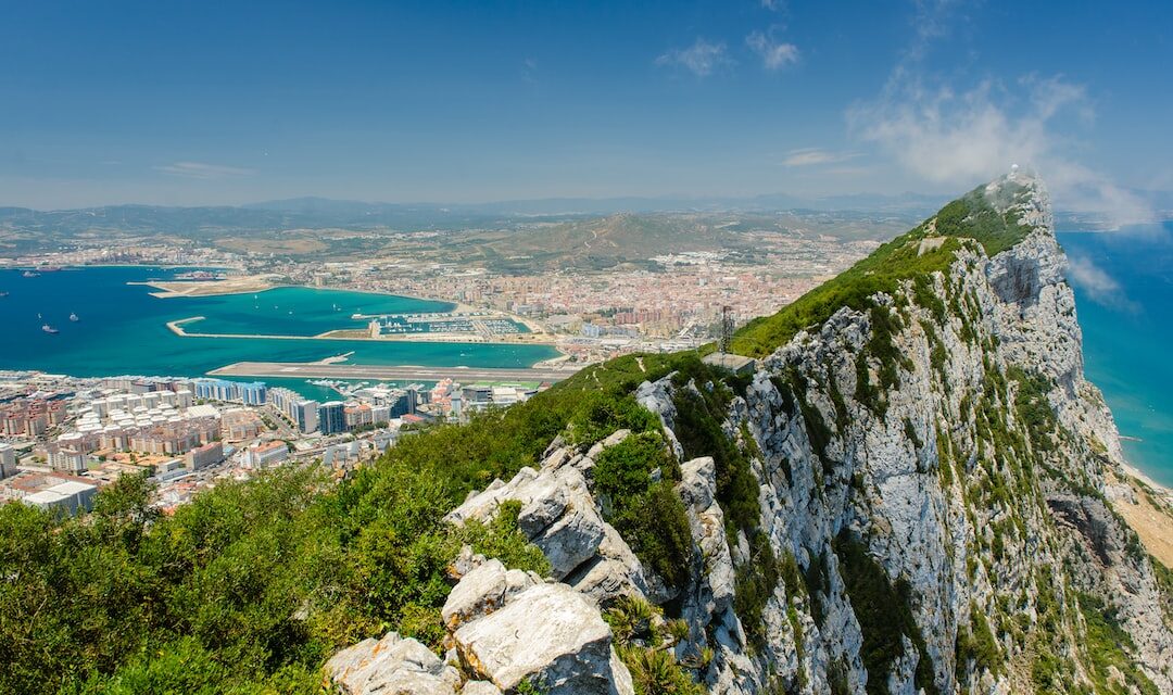 Descubre Gibraltar: Qué Ver en la Roca Legendaria